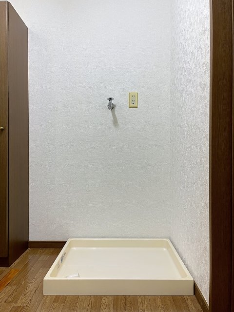 ＯＺ弐番街1階 室内洗濯機置場