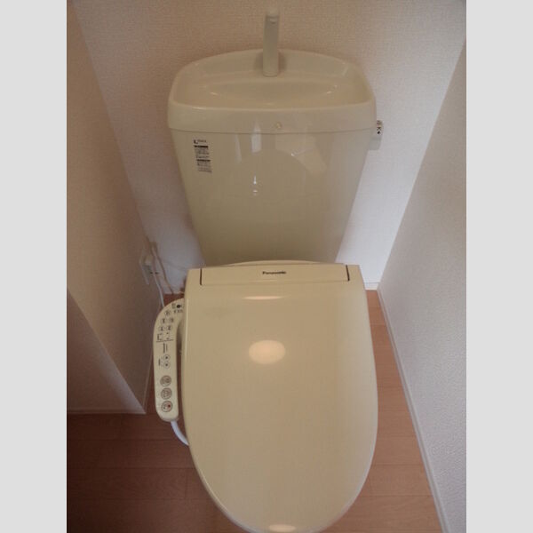 アルメリア湘南 トイレ