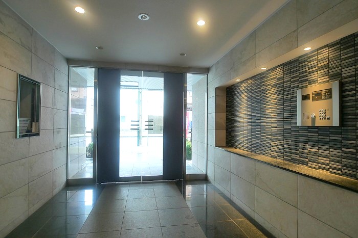 マキシヴ鶴見3階 外観