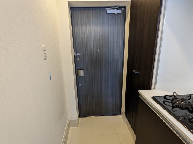 スプレスター平和台 玄関