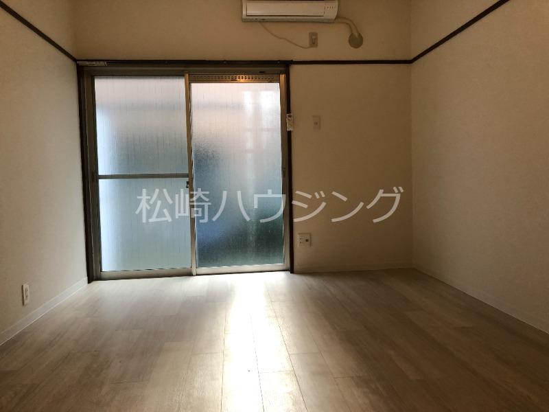 飯田ハウス リビング