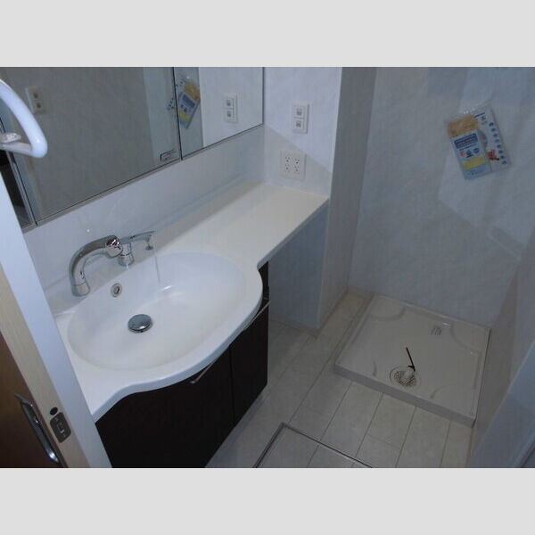 コーラル　A101号室 洗髪洗面化粧台