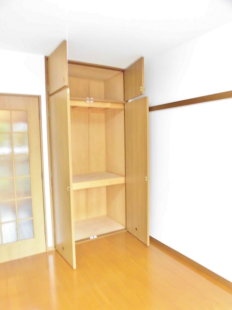 コートフローラ0207号室 内観