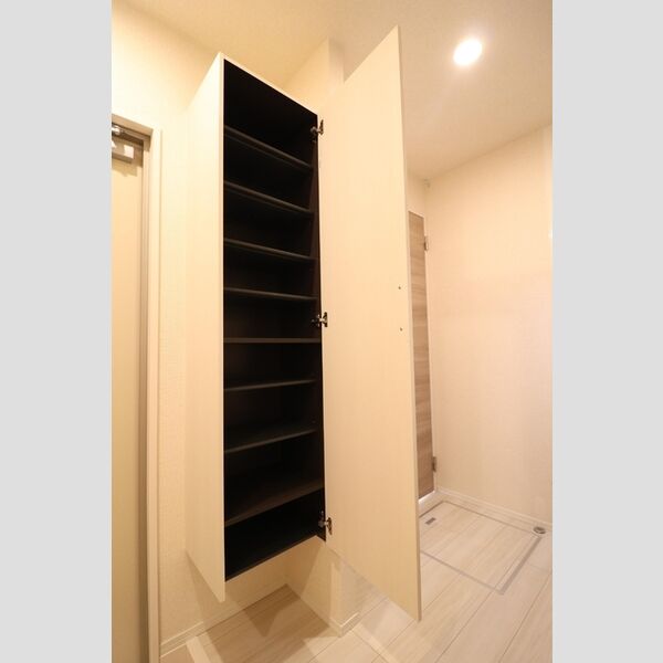 フローリッシュ武蔵浦和 収納