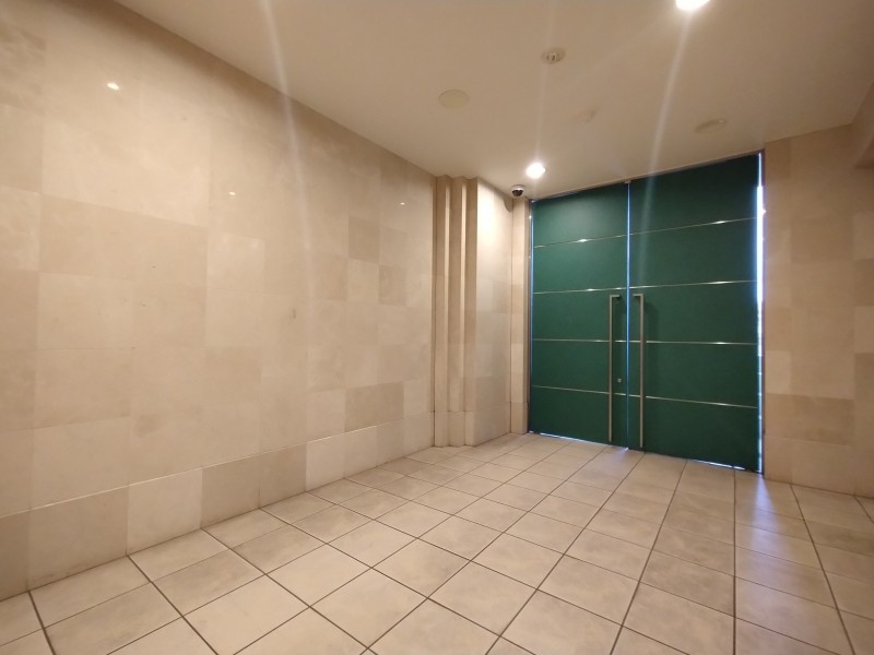 リクレイシア西横浜 エントランス