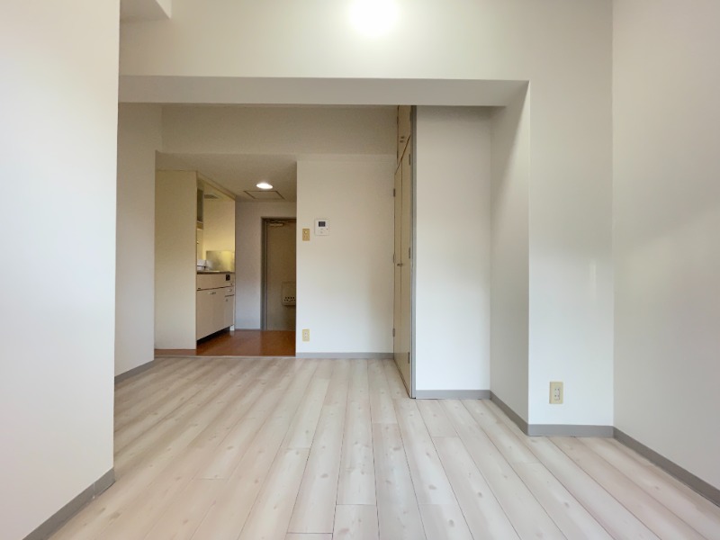 ウィンベルソロ曳舟第３ リビング