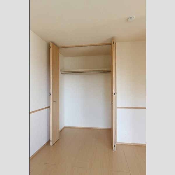 メゾンリッシュ　C クローゼット