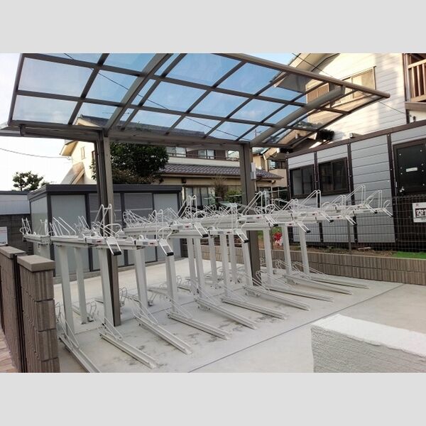 Riviere 駐輪場