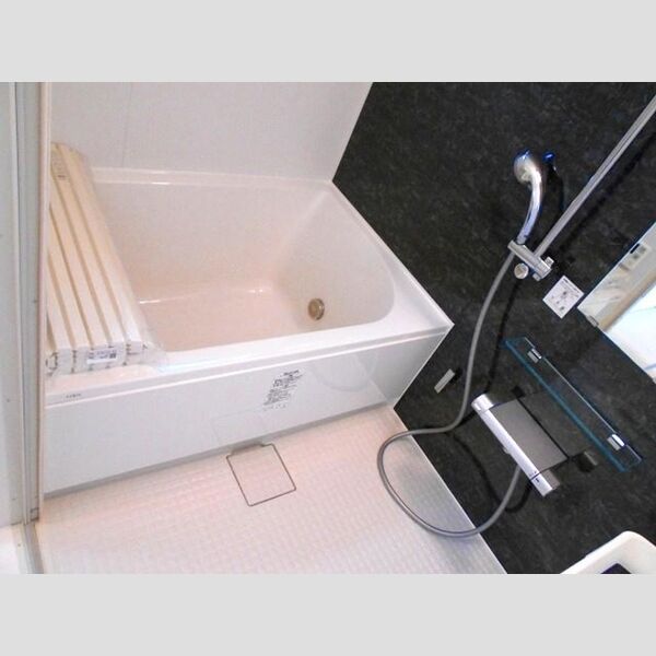 セレシェイラ弐番館 浴室