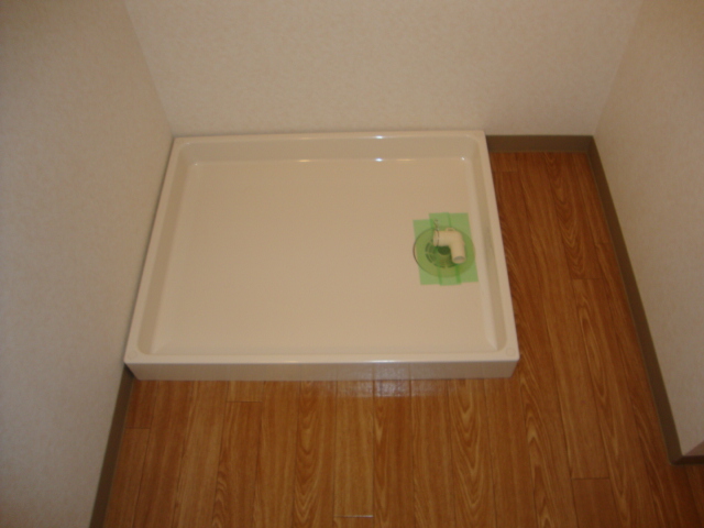 サンライズ103号室 洗濯機置場