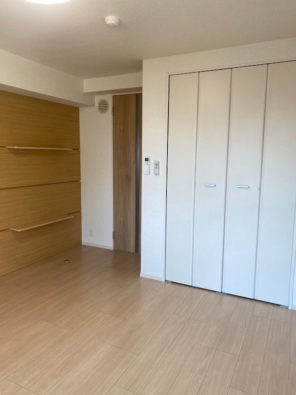 ジェノヴィア東川口3階 リビング