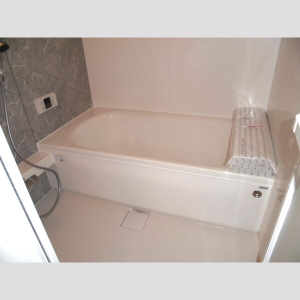 D-Sereno上福岡202号室 浴室