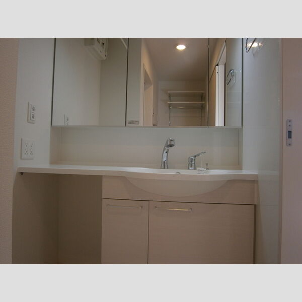 グランドネス 洗髪洗面化粧台