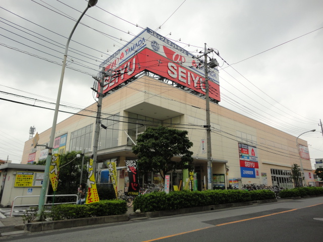 Ｇｒａｃｉｏｕｓ　Ｖｉｌｌａ（グレイシャス　ヴィラ） 西友東川口店まで800ｍ