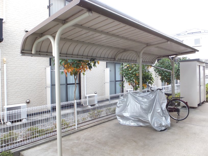 レオパレスシャンブルＮＳ105号室 テーブル・イス