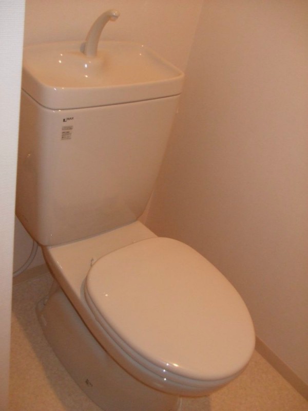 バロアール ケヤキ1階 トイレ