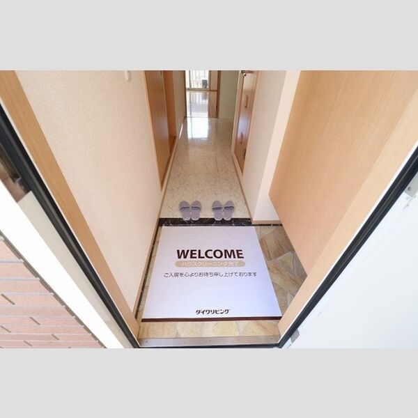 グランモア八柱202号室 玄関　シューズボックス(トールタイプ)あり