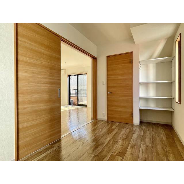 ラ　ヴィーテ101号室 ☆洋室5.2帖