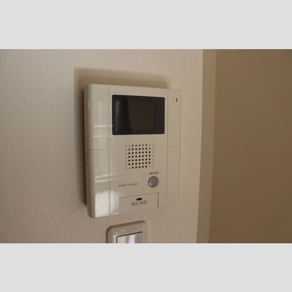 エリーワールド302号室 TVインターホン