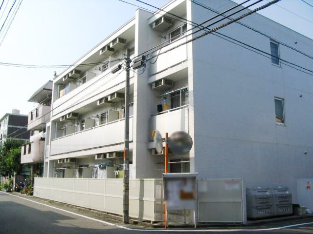 レオミノール明神町0201号室 外観1