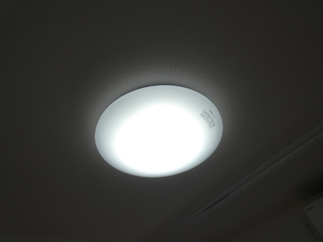 IL MEZZO DI TOKYO，UNO 洋室照明付