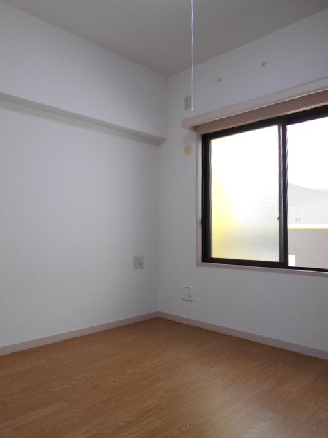 ラ・クラッセ西寺尾0211号室 ☆洋室4.5帖☆窓付きです☆
