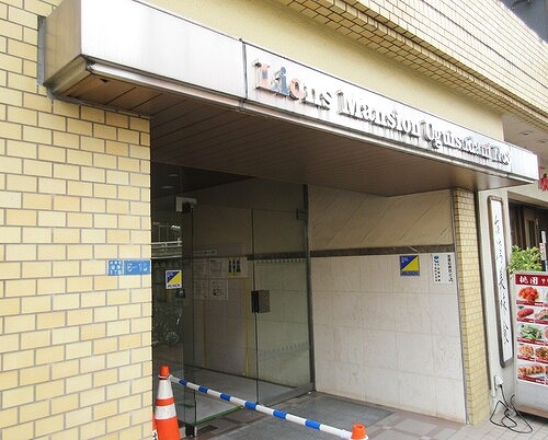 ライオンズマンション鶯谷第３5階 エントランス