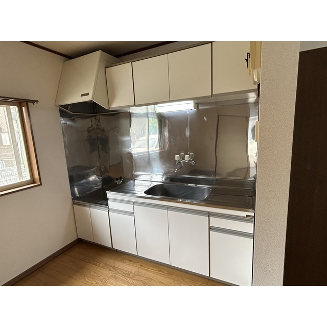 メゾン・ラフィーネⅠ キッチン