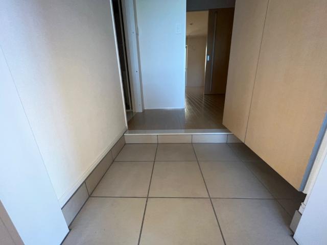 ホープ101号室 玄関