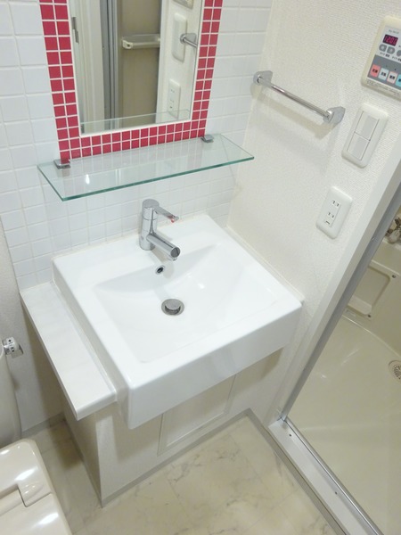 ステージグランデ田園調布アジールコート111号室 洗面