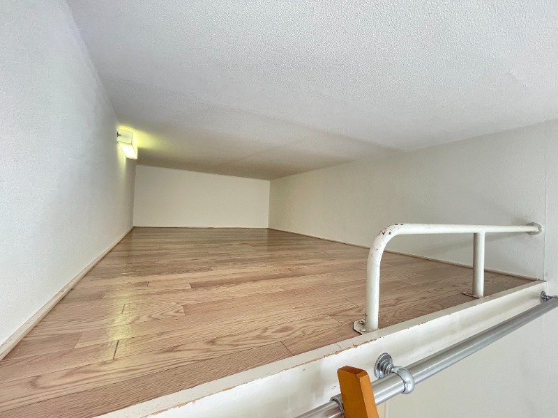 パレス等々力弐番館2階 別号室のため現状優先