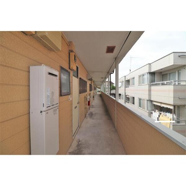 ウイスラービレッヂB エントランス