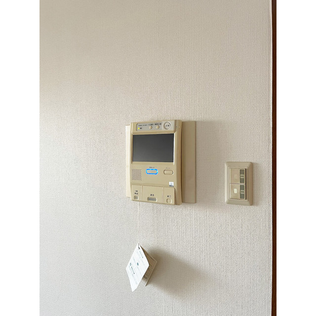 ルクレ川口イースト0702号室 モニターホン