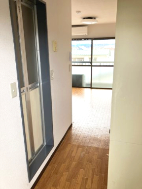 ファインライフ平塚302号室 内観