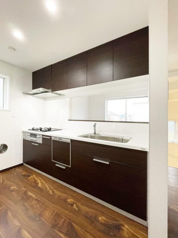 メゾン プリバーダ 玄関