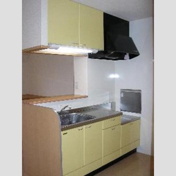 アヴァンセ八幡　AB 対面キッチン