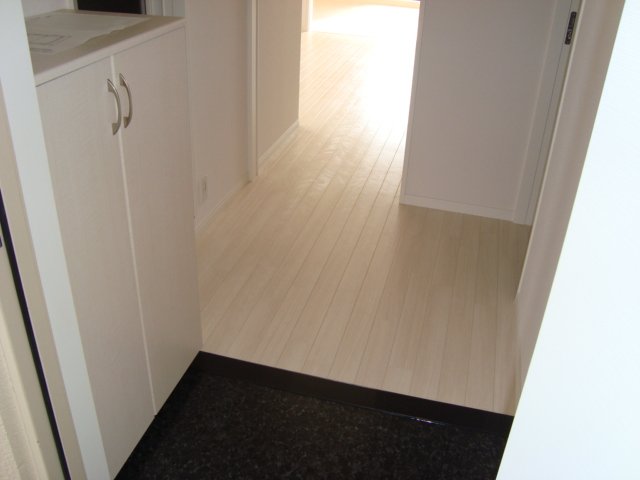 オリーヴ00301号室 玄関