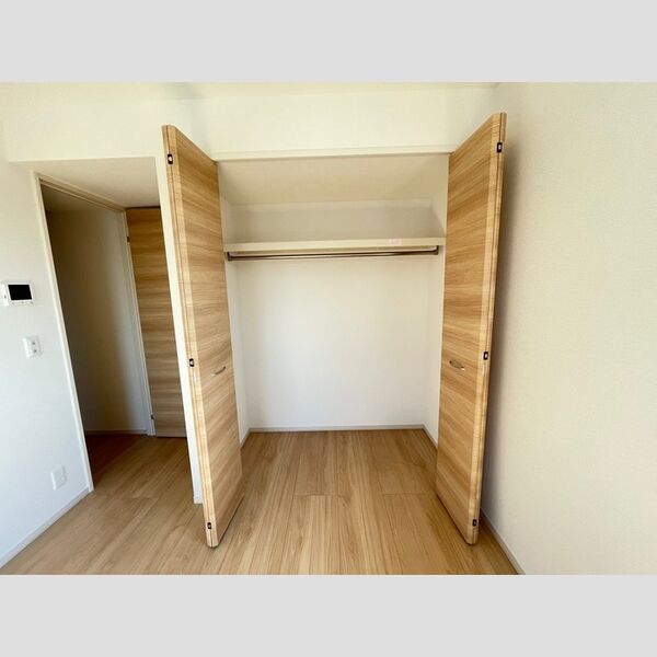 メゾンサニーサイド202号室 収納