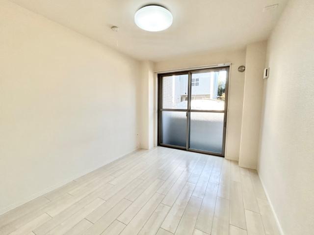 グロリア101号室 室内