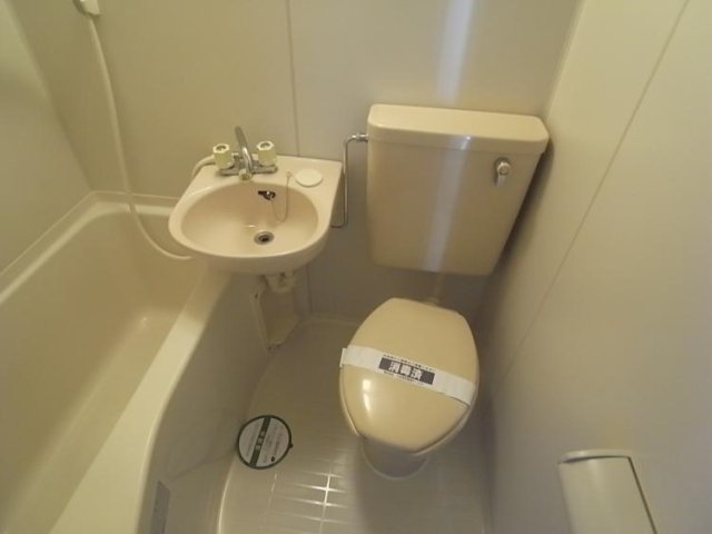 スカイコート千歳烏山第５ お風呂