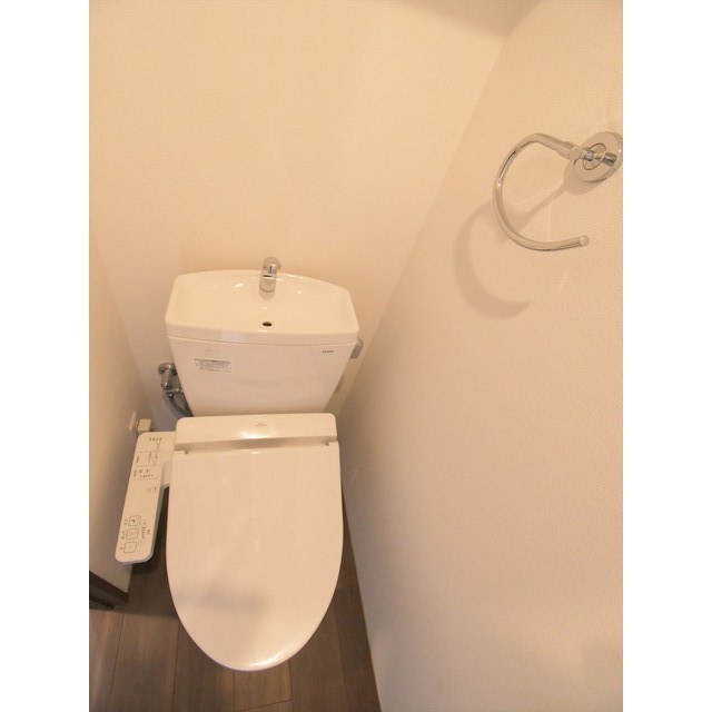 ＬＥＧＡＬＡＮＤ市谷薬王寺0306号室 同建物別部屋の参考画像