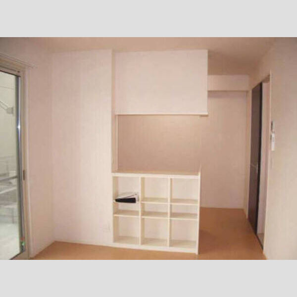 マ・メゾン102号室 対面カウンター