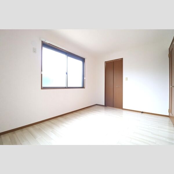 ベルテ　B101号室 洋室