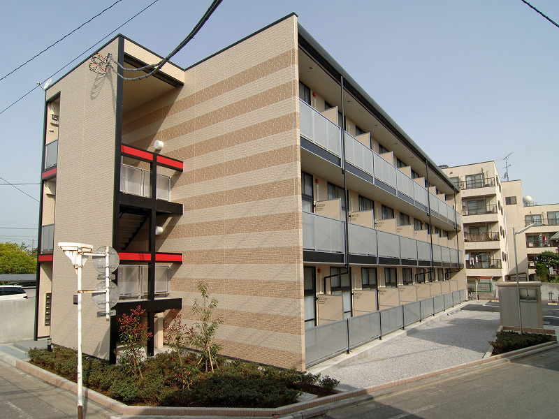 レオパレス美女の外観画像