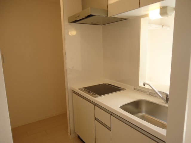 アイリス207号室 カウンターキッチン