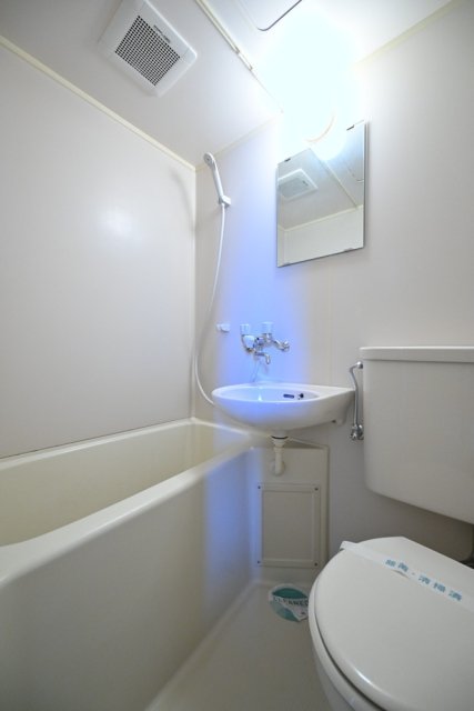 ビインヒルズ1階 お風呂