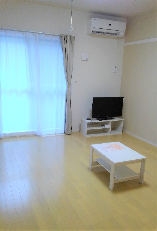 クレイノウィステリア202号室 寝室