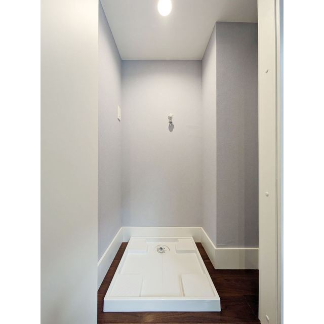 ヴィクトリアン・パレス横浜0202号室 内観