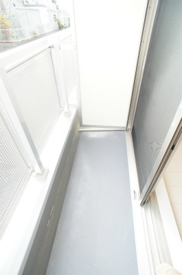 リブリ・サン湘南 バルコニー