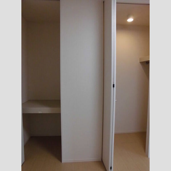 del sol 結城202号室 ウォークインクローゼット